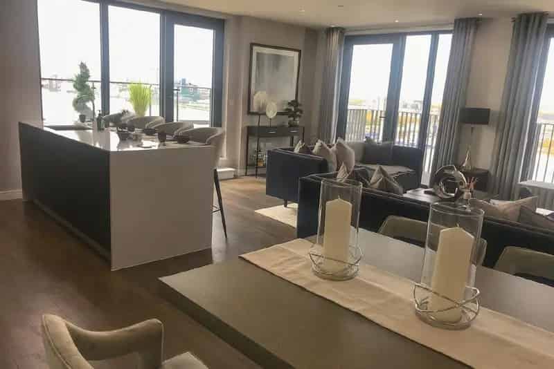 Flat For Sale , London, England