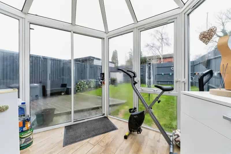 Three Four Bedroom Family Home Versatile Living Space Modern Bathroom Parking Garden