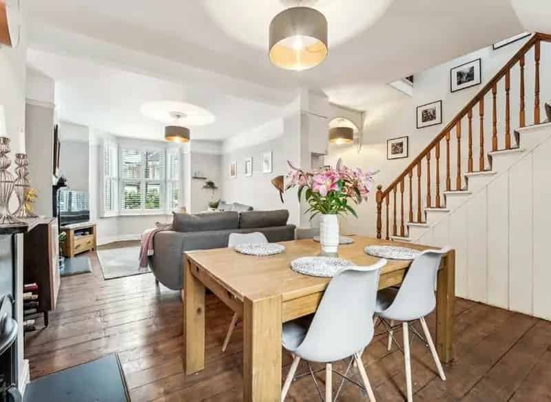 Three Double Bedroom Family Home with Garden and Extension Potential