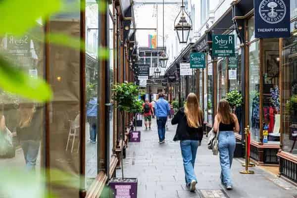Retail Space to Rent in Cardiff