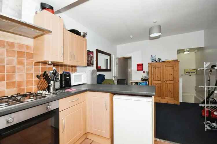 4 bedroom terraced house for sale