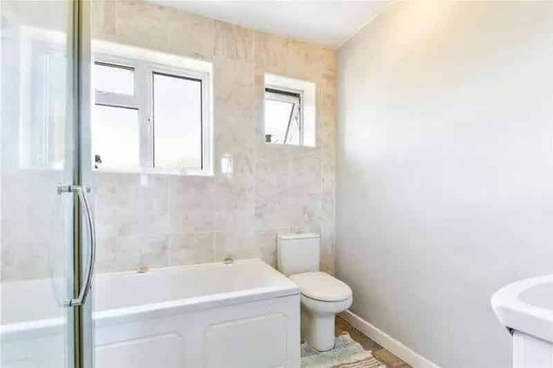 3 Bedroom Family Home For Sale