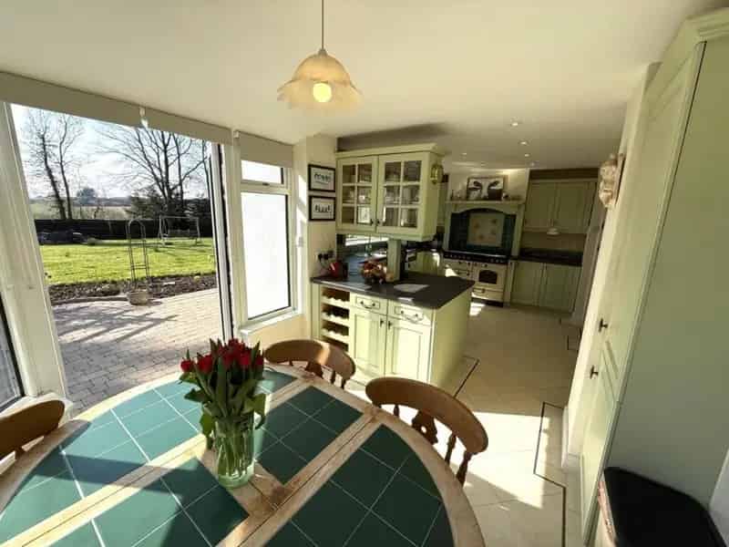 4 Bedroom Detached Farmhouse with Planning Permission