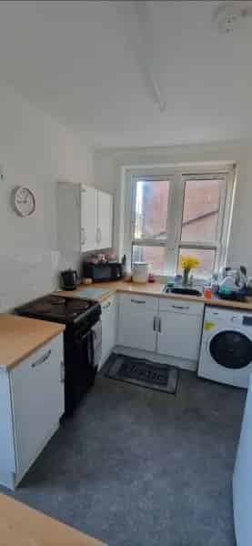 2 Bedroom Flat Bexhill on Sea Near Seafront and Town Centre