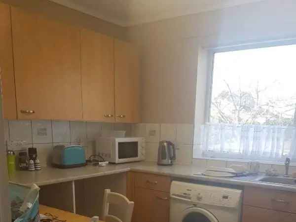 Flat For Rent in Tendring, England