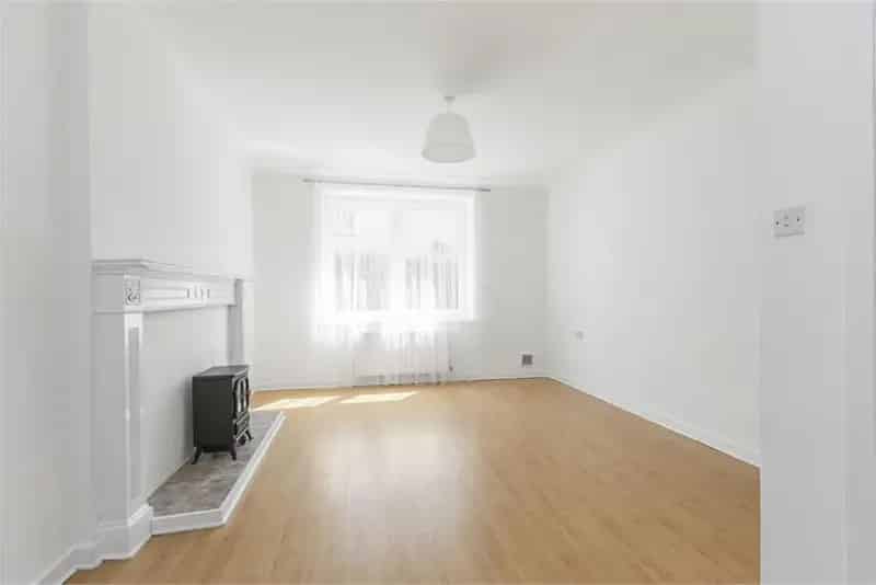 2 Bed Flat Ground Floor Craigentinny City Centre Close
