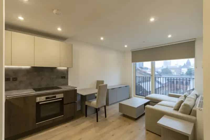 1 Bedroom Flat To Rent Available July 19 2025