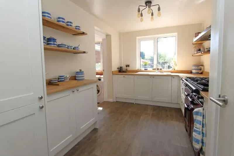 2 Bed Detached House for Sale Kidderminster