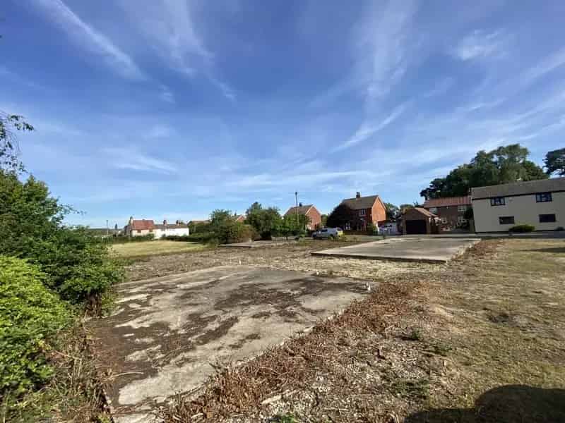 8 Apartment Development Site Near Lincoln