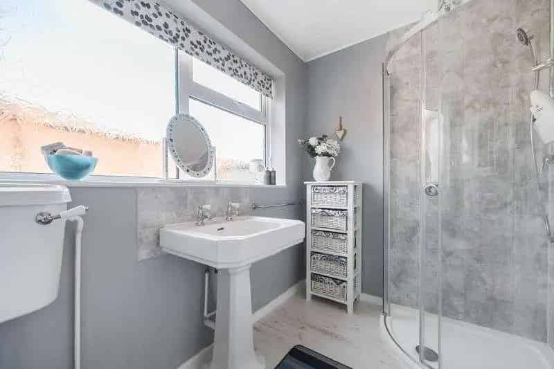 2 Bed Semi-Detached Bungalow for Sale in Nyetimber