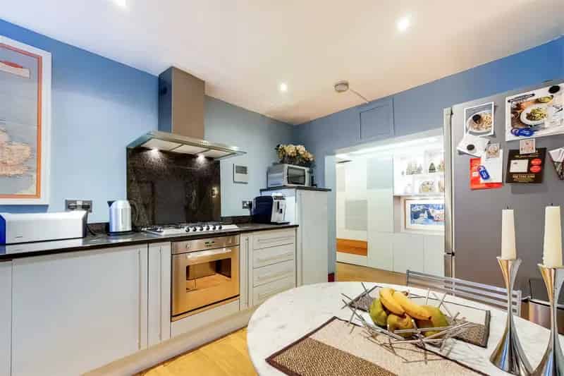 2 Bedroom Victorian Garden Flat Highbury Grove Highbury
