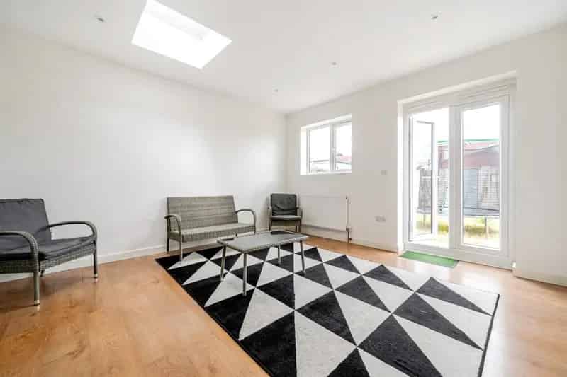 Three Bedroom House For Modernisation Near Palmers Green