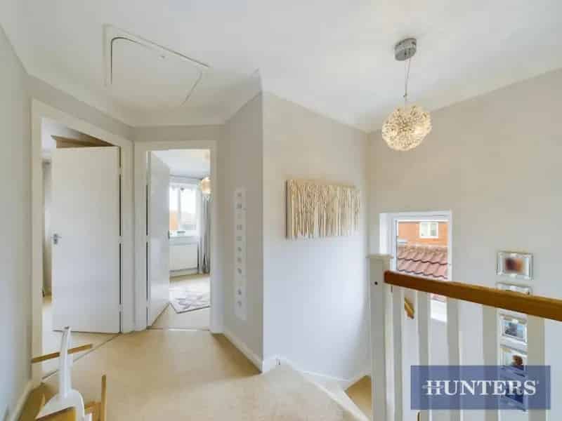 3 Bed Detached House For Sale