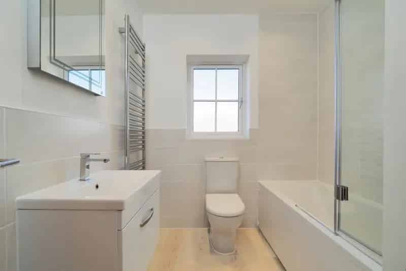 3-Bedroom Detached Home Near Greenspace