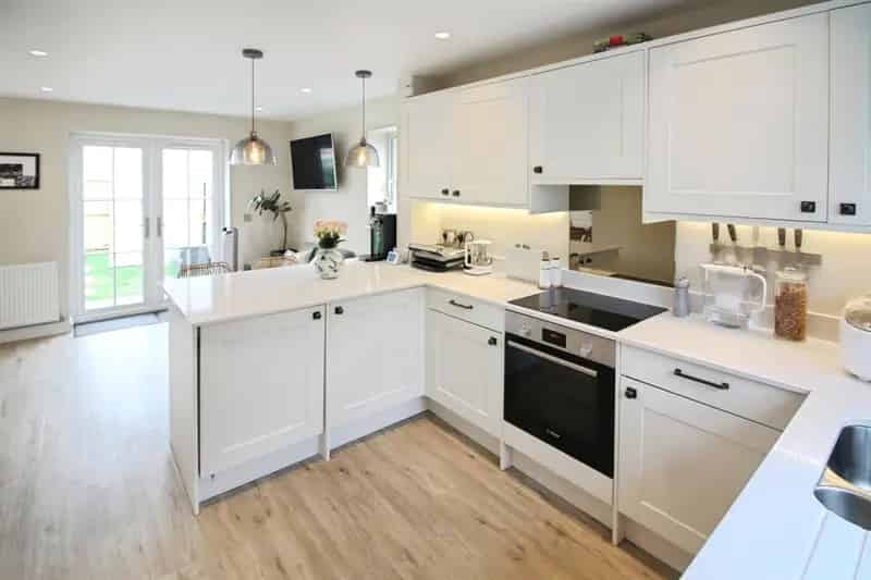 3 Bedroom Semi Detached House to Rent