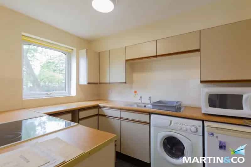 1 Bedroom Ground Floor Flat to Rent
