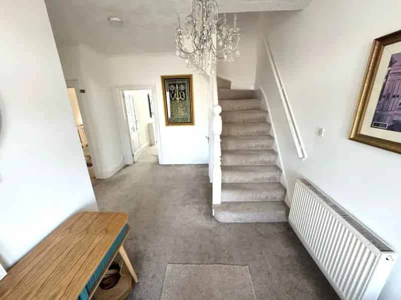 5 Bedroom Extended Semi Detached House For Sale