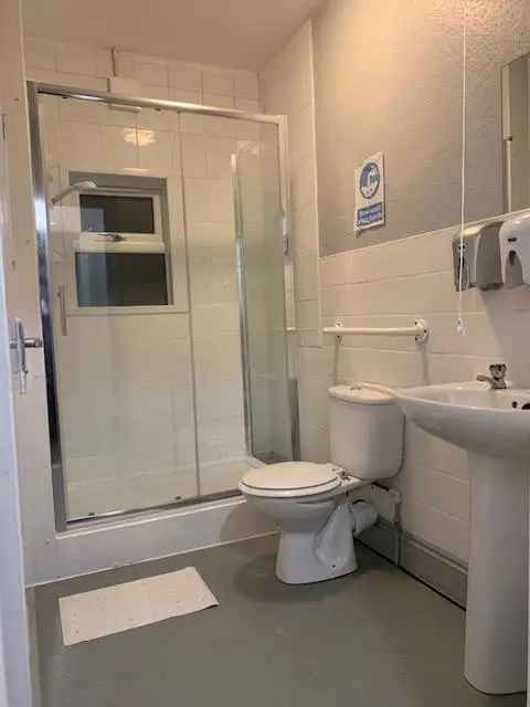 2 bedroom flat to rent