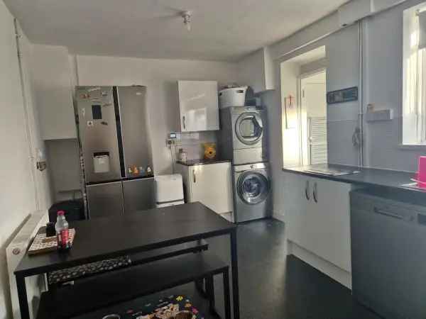 House For Rent in Gravesham, England