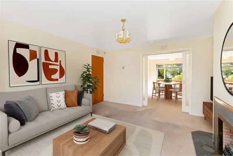 4 Bed Detached House 2 Reception Rooms South Facing Garden