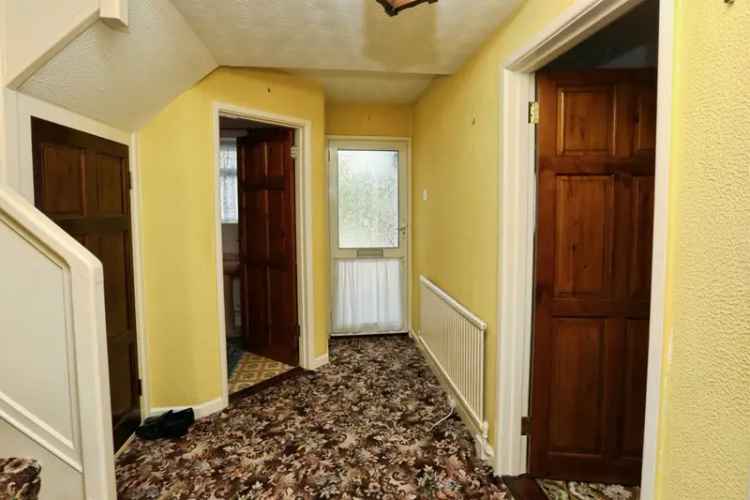 Spacious Three Bedroom Chalet Bungalow Fareham