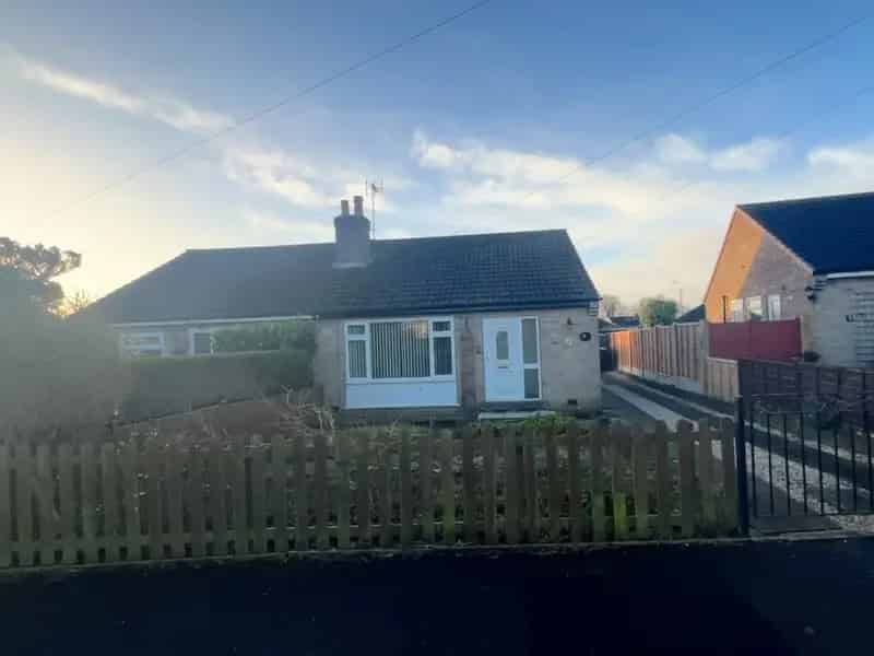 2 bedroom Bungalow
 To Rent