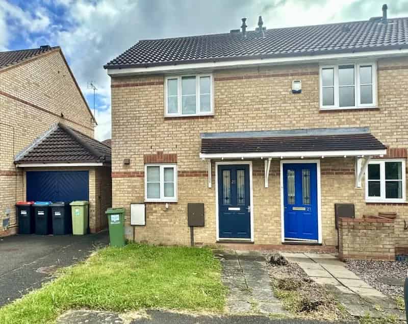 2 Bedroom House To Rent Available 2025