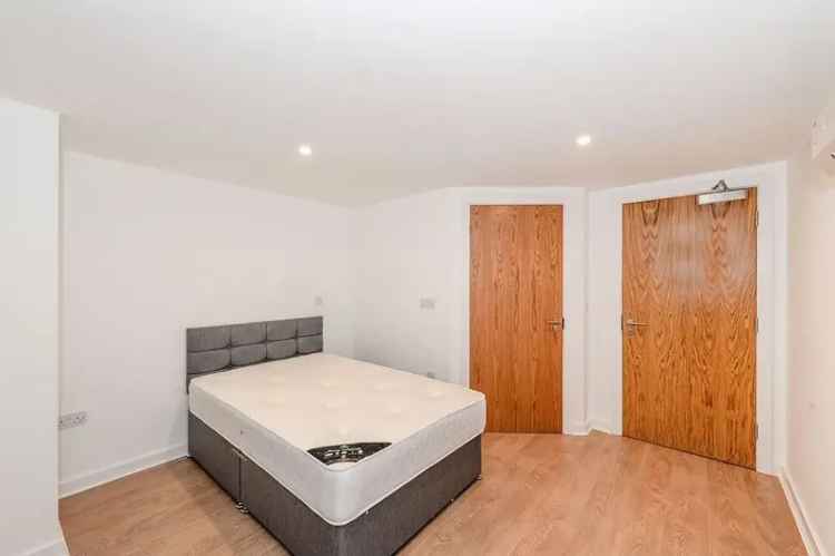 Liverpool City Centre Studio Apartment  EPC B Council Tax A