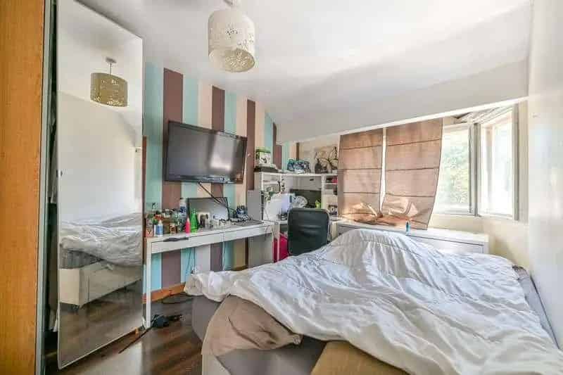 4 Bed House for Sale Horton Road Datchet