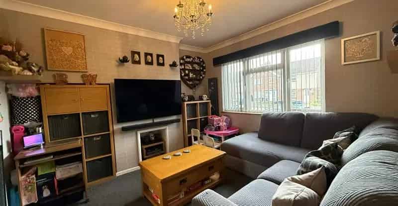 2 Bedroom House for Sale in Painters Ash Northfleet