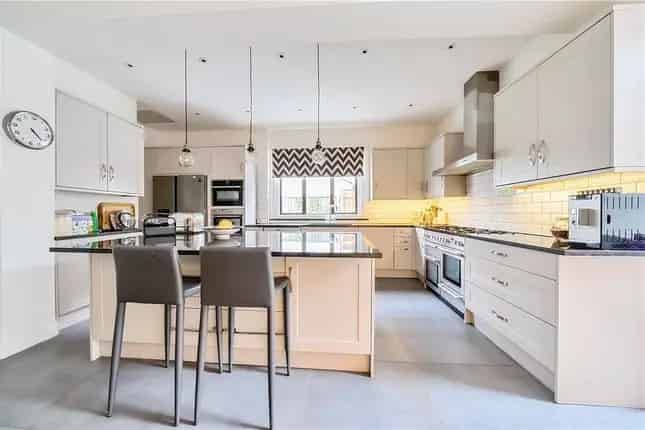 Detached house for sale in The Avenue, Hatch End, Pinner HA5