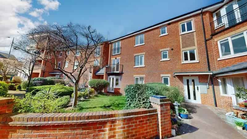 2 Bedroom Apartment for Sale