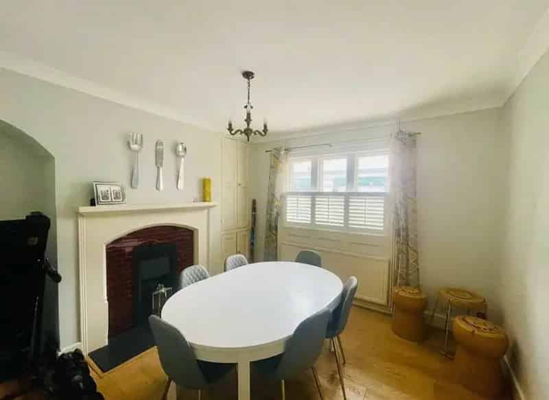 Four Bedroom Victorian House Eton High Street