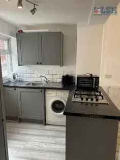 2 Bed House Near Liverpool City Centre and University