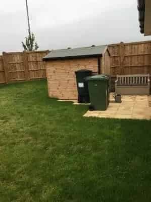 One Bedroom Open Plan House with Garden and Parking