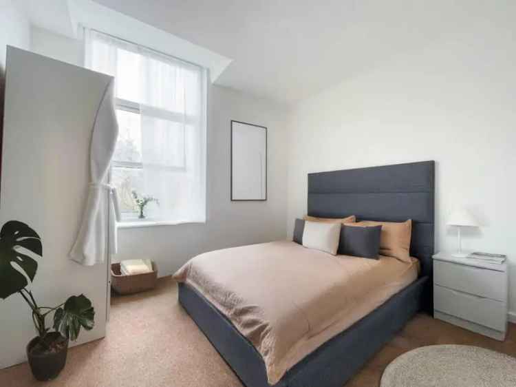 1 Bedroom Apartment Bolton Pet Friendly Deposit Free