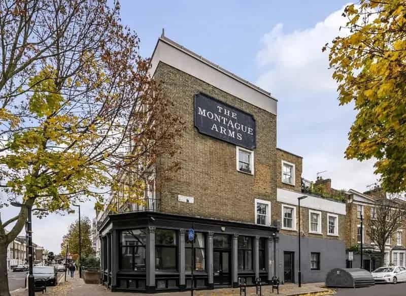Victorian Pub Conversion Apartment 2 Double Bedrooms Large Terrace