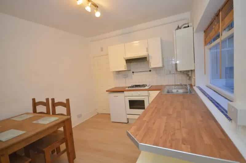 1 Bedroom Flat to Rent near Elephant Castle