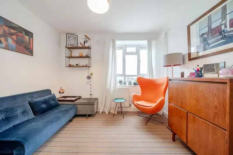 Two Double Bedroom Apartment with Private Balcony