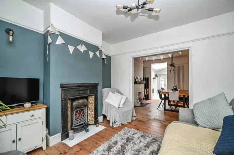 2 Bedroom Victorian Terraced House For Sale Queens Park