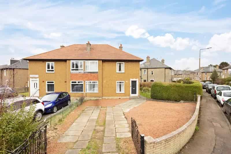 3 Bedroom Flat for Sale Edinburgh