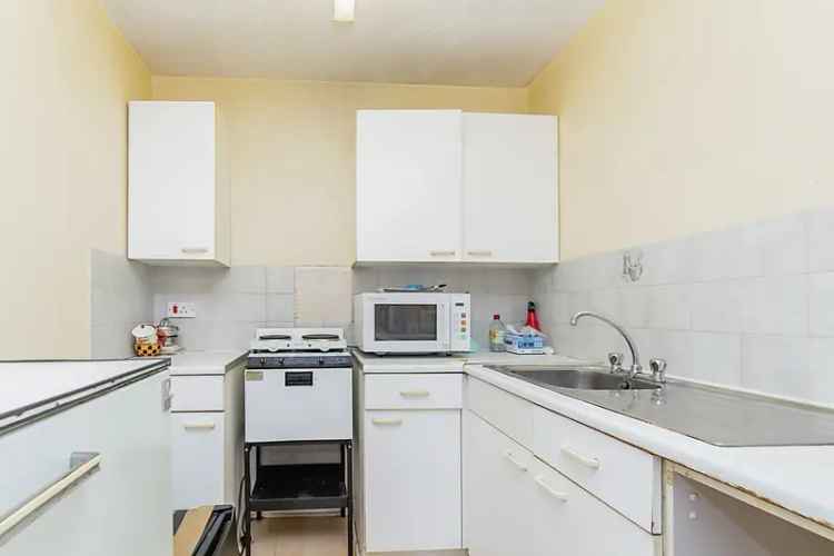 Retirement Studio Apartment Beckenham High Street