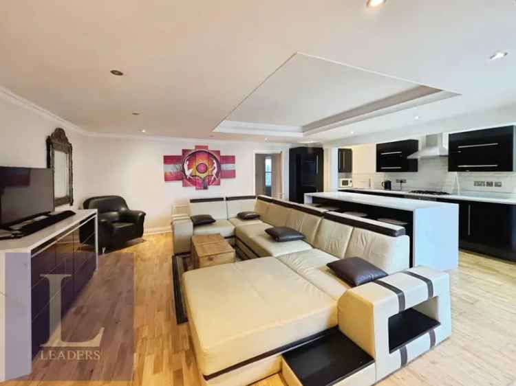 2 3 Bedroom Maisonette Furnished Private Entrance