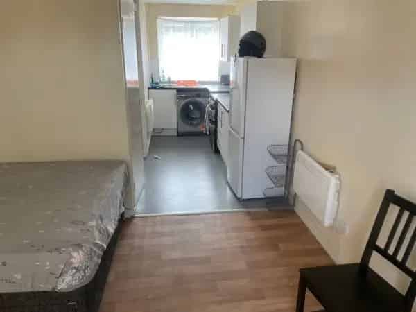 Flat For Rent , London, England