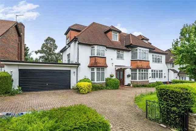 8 Bedroom Detached House for Sale in Mill Hill London