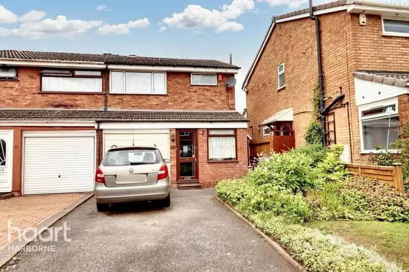 3 Bedroom Semi Detached House For Sale