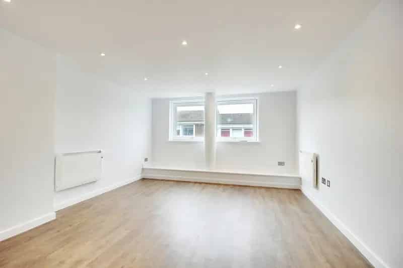 1 Bedroom Flat To Rent