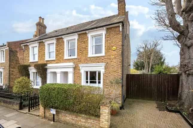 4 Bedroom Victorian House for Sale Teddington TW11