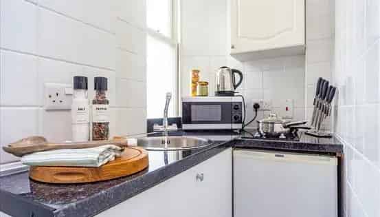1 Bedroom Apartment Mayfair London 440 sq ft