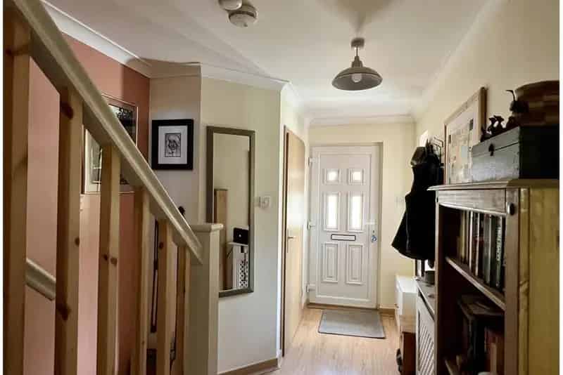 3 Bed Semi Detached House with River Views